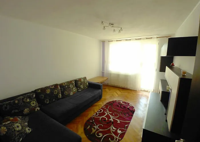 Cazare Apartament Constanta Διαμέρισμα *